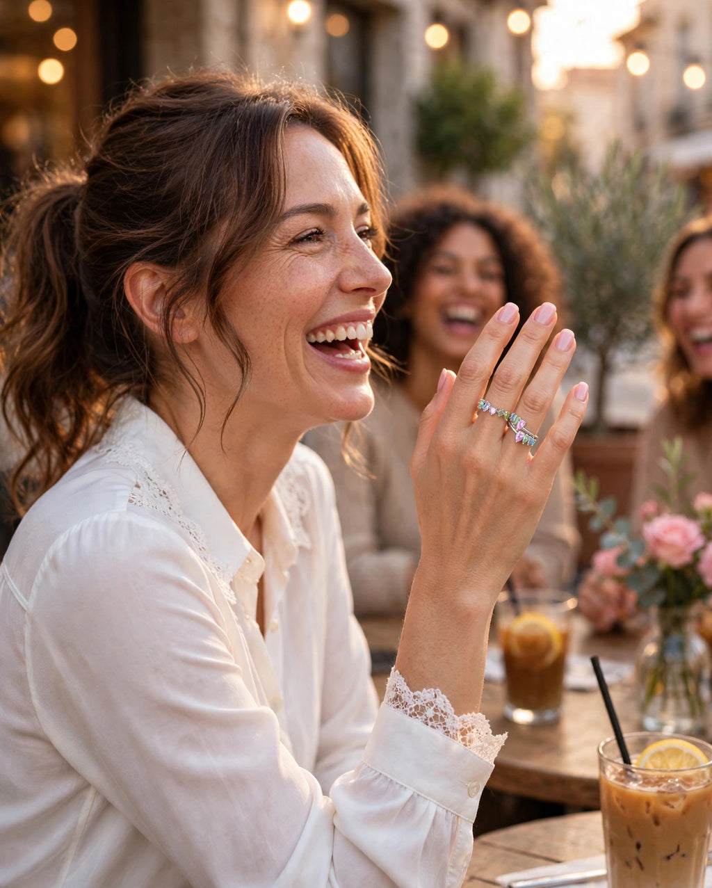 Bague Éclat Pastel - ambiance entre amies